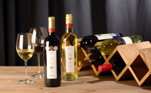 重慶哪里能買到高檔紅酒 萬葡酒業保稅酒莊直供